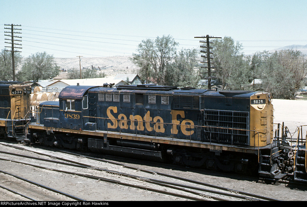 ATSF 9839 (REPOST)